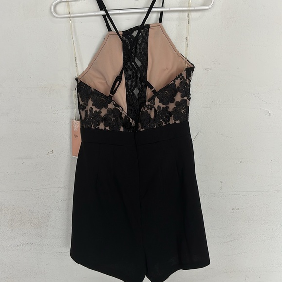 🌻NWT• Blache Romper • - Picture 4 of 5